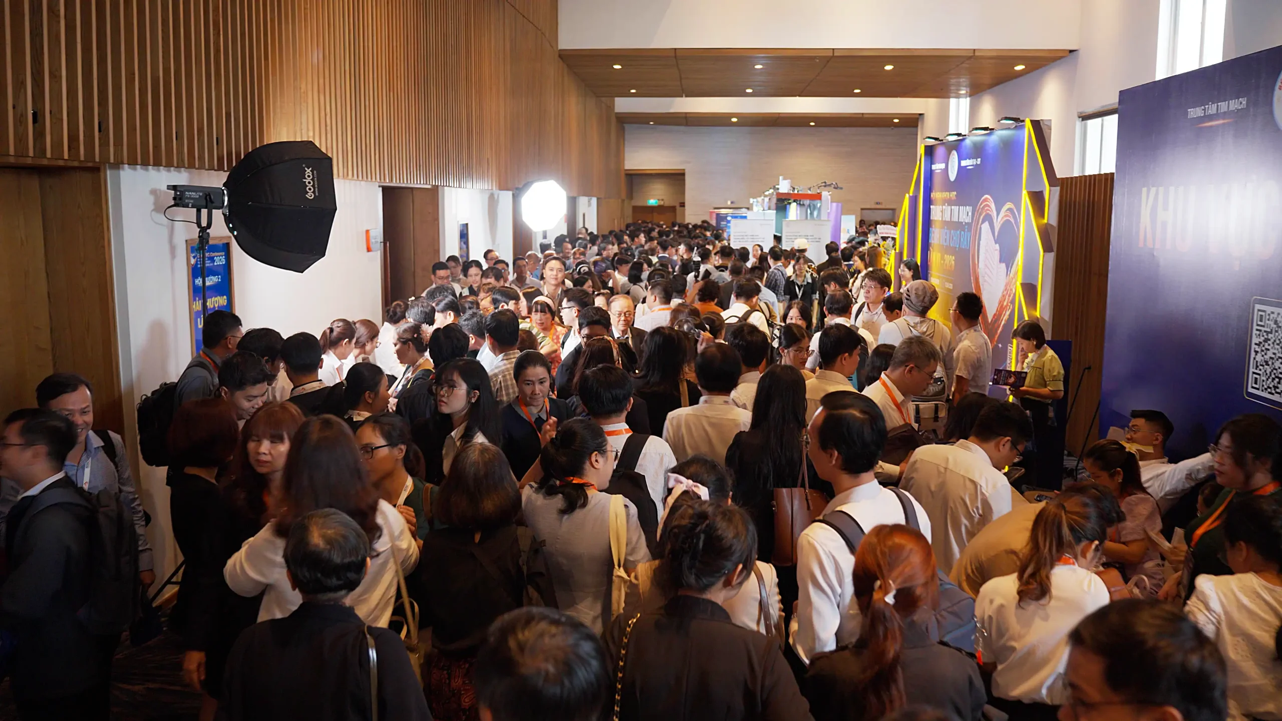Livestream hội nghị khoa học 2026-11