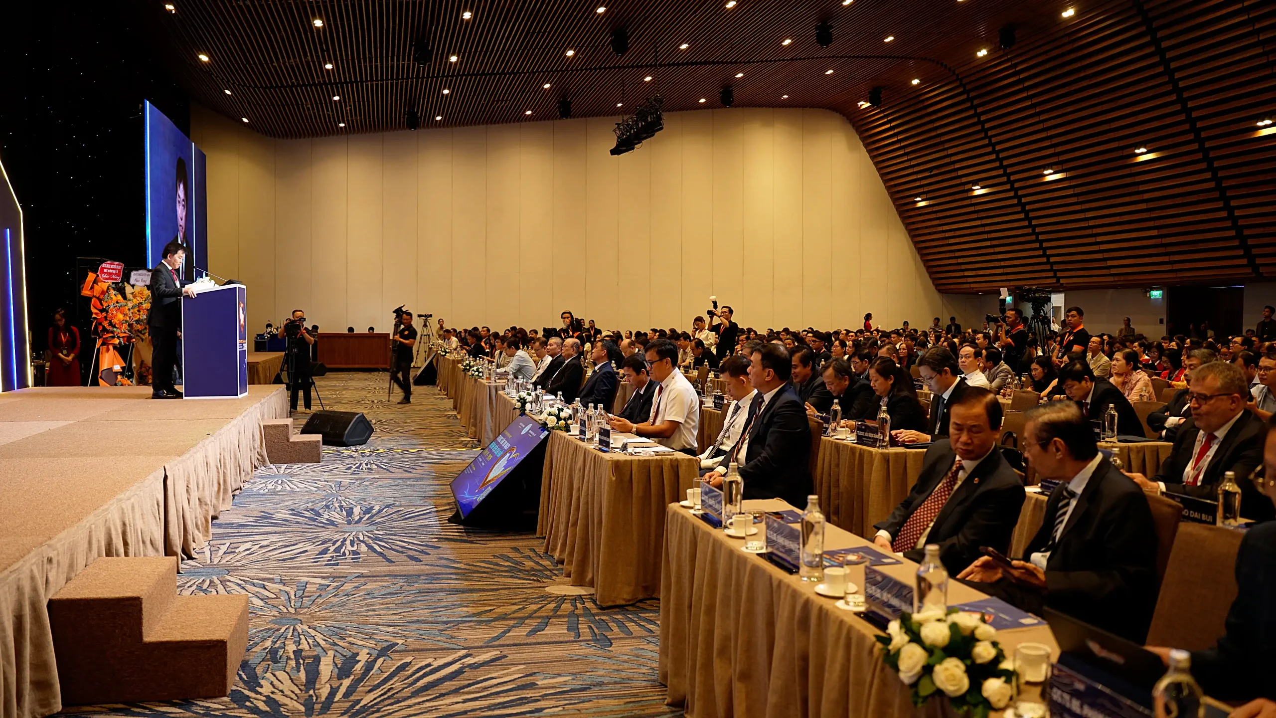 Livestream hội nghị khoa học 2026-13
